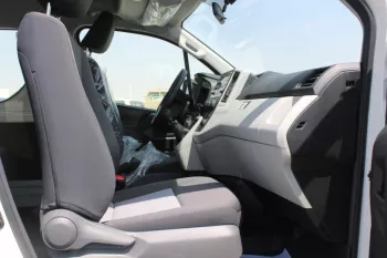 TOYOTA HIACE 3.5L WHITE PETROL 2023 WHITE