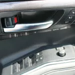2022 TOYOTA HIGHLANDER 2.5L PETROL CUV AWD 5DOORS - Thumbnail 7