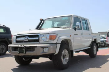 TOYOTA LAND CRUISER 70 SERIES 4.5L 4WD 4DOORS DIESEL 2023 WHITE