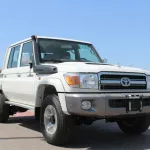 TOYOTA LAND CRUISER 70 SERIES 4.5L 4WD 4DOORS DIESEL 2023 WHITE - Thumbnail 3