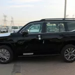 Toyota land cruiser 3.3L 2022 diesel 4wD 5 doors Black Color - Thumbnail 7