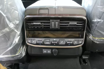 Toyota land cruiser 3.3L 2022 diesel 4wD 5 doors Black Color