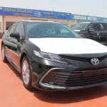 TOYOTA CAMRY GLE 2.5L PETROL 2023 FWD BLACK - Thumbnail 3