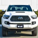 TOYOTA TACOMA TRD FULL OPTION 3.5L PETROL V6 2020 USED 9000KM - Thumbnail 1