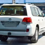 TOYOTA LAND CRUISER GXR 2015 4.0L PETROL USED 143000KM - Thumbnail 4