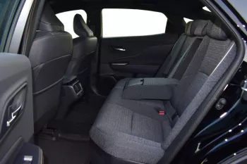 NEW TOYOTA CROWN XLE 2.5L 2023 MODEL YEAR BLACK COLOR