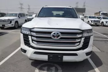 LHD - TOYOTA LANDCRUISER 300 3.3L V6 DIESEL TWIN TURBO GXR HIGH AUTOMATIC 2023 WHITE