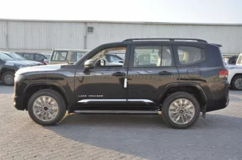 LHD – TOYOTA LANDCRUISER 300 3.3L V6 DIESEL TWIN TURBO GXR HIGH AUTOMATIC 2023 BLACK