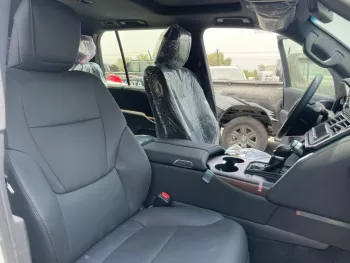 LHD - TOYOTA LANDCRUISER 300 4.0L V6 PETROL VX AUTO WHITE 2023