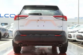 TOYOTA RAV4 2.0L MID OPTION 2WD V4 2023 MODEL WHIE COLOR