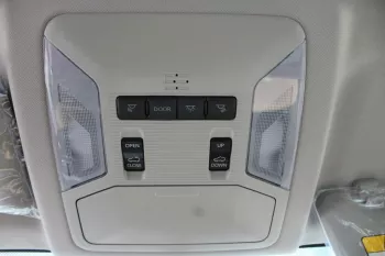 TOYOTA RAV4 2.0L MID OPTION 2WD V4 2023 MODEL WHIE COLOR