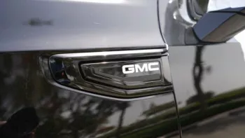 GMC YUKON DENALI BLACK EDITION V8 6.2L 2023 Black Color