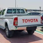 TOYOTA HILUX 2.4L DIESEL MT 2008 WHITE - Thumbnail 6