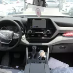 TOYOTA HIGHLANDER LE 2.5L HYBRID 2023 Model Year White Color - Thumbnail 8