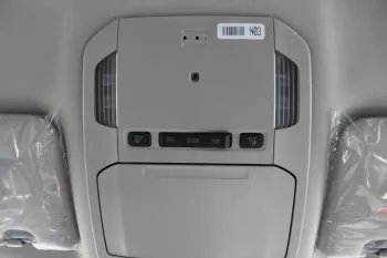 TOYOTA HIGHLANDER LE 2.5L HYBRID 2023 Model Year White Color