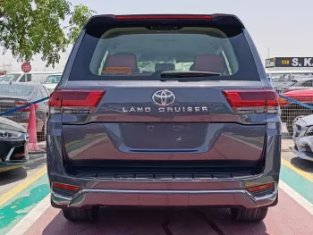 TOYOTA LAND CRUISER 4.0L PETROL V6 2012 GRAY
