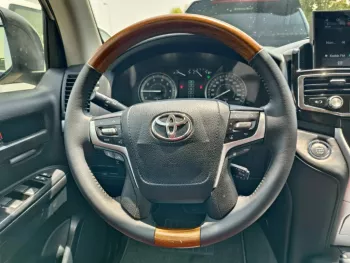 TOYOTA LAND CRUISER 4.0L PETROL V6 2012 GRAY