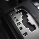 TOYOTA FJ CRUISER 4.0L PETROL 2023 BEIGE - Thumbnail 9