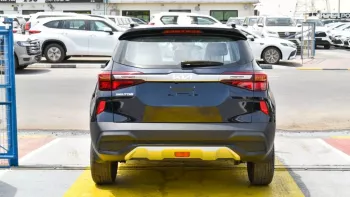 KIA SELTOS 1.5L V4 2023 FWD Black Color