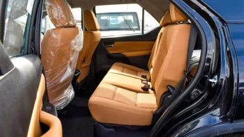 TOYOTA FORTUNER 2023 GX 2.7L Petrol black color