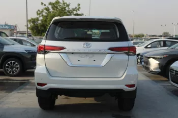 TOYOTA FORTUNER 2.7L PETROL RWD SUV WHITE 2023