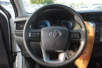 TOYOTA FORTUNER 2.7L PETROL RWD SUV WHITE 2023