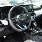 KIA SELTOS 1.6L V4 FWD 2023 Silver Color - Thumbnail 9
