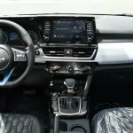 KIA SELTOS 1.6L V4 FWD 2023 Silver Color - Thumbnail 13