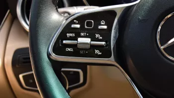Mercedes Benz GLC 300 2020 RWD V4 Blue Color