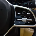 Mercedes Benz GLC 300 2020 RWD V4 Blue Color - Thumbnail 12