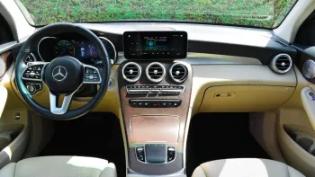 Mercedes Benz GLC 300 2020 RWD V4 Blue Color