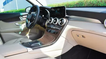 Mercedes Benz GLC 300 2020 RWD V4 Blue Color