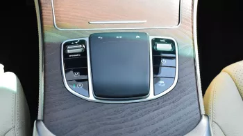 Mercedes Benz GLC 300 2020 RWD V4 Blue Color