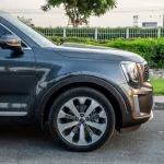 KIA Telluride 2020 Model Year Automatic transmission Black Color - Thumbnail 5