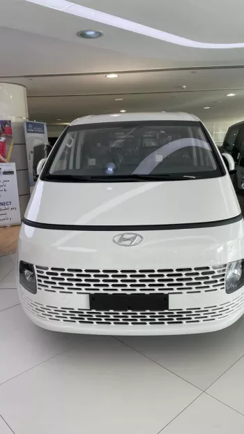 LHD - HYUNDAI STARIA 3.5L PETROL 3 SEATER DELIVERY VAN AUTO
