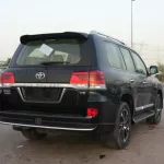TOYOTA LAND CRUISER 2021 GXR 4WD 5.7L V8 Black Color - Thumbnail 5