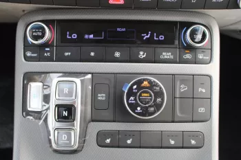 LHD - HYUNDAI PALISADE 3.8L V6 PETROL 4WD GLS ROYAL AUTOMATIC BLACK 2023