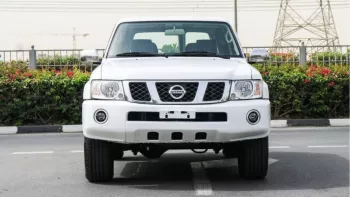 Nissan Patrol Safari 2017 4WD 4.8L V6 A/T White Color