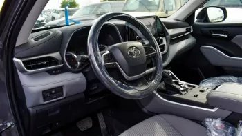 TOYOTA HIGHLANDER 2023 GLE 2.5L V4 Hybrid GRAY COLOR