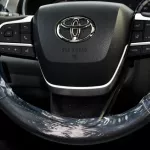 TOYOTA HIGHLANDER 2023 GLE 2.5L V4 Hybrid GRAY COLOR - Thumbnail 10