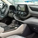 TOYOTA HIGHLANDER 2023 GLE 2.5L V4 Hybrid GRAY COLOR - Thumbnail 14