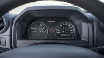 TOYOTA SAFARI TRUCK 4.2L DIESEL MT P.WINDOW MY2022 – BEIGE