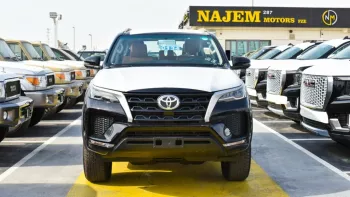 TOYOTA FORTUNER 2023 GX 2.7L V4 Petrol Black Color
