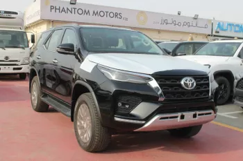 2023 TOYOTA FORTUNER VXR 4.0L BLACK COLOR