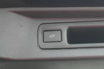 2023 TOYOTA FORTUNER VXR 4.0L BLACK COLOR