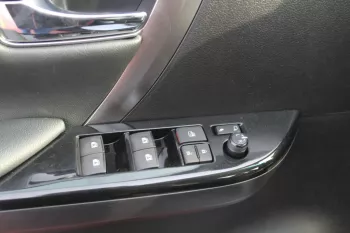 2023 TOYOTA FORTUNER VXR 4.0L BLACK COLOR