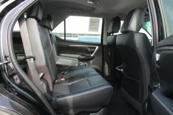 2023 TOYOTA FORTUNER VXR 4.0L BLACK COLOR
