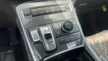 Hyundai Santa Fe 3.5L Petrol, SUV, 4WD, 5Doors, Cruise Control, Driver Electric Seat, Drive Mode