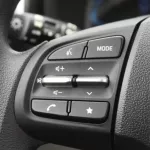 HYUNDAI VENUE 1.0L TURBO PETROL 2023 FWD GREY - Thumbnail 8