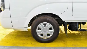 KIA K2700 DIESEL Double Cab RWD M/T 2023 White Color